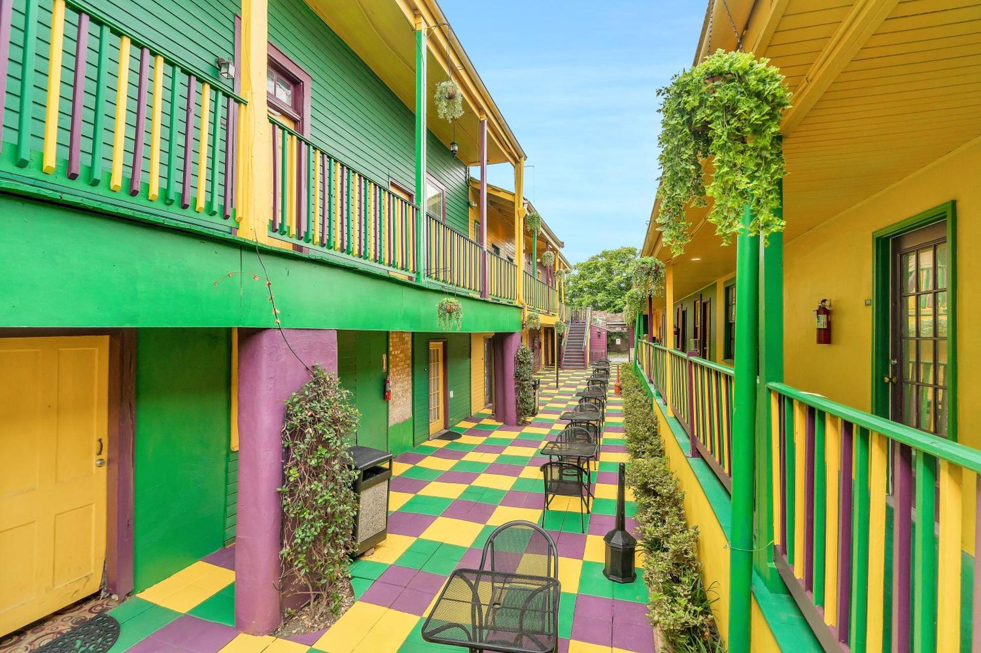 Historic Mardi Gras Inn New Orleans Exteriör bild